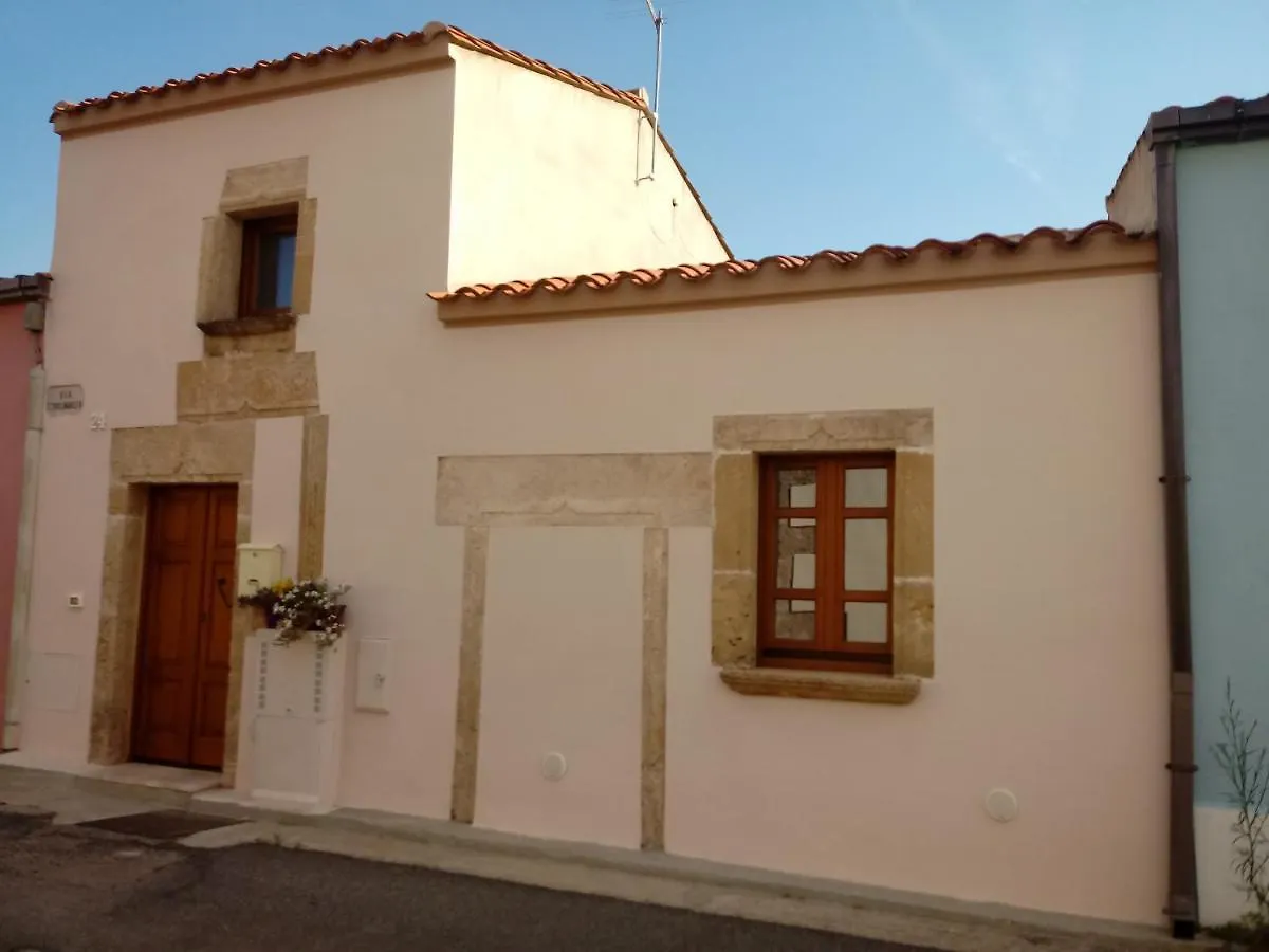 Elicriso Villa Riola Sardo 0*,